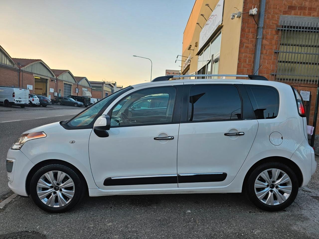 Citroen C3 Picasso 1.6 HDi 92cv Exclusive*Euro5*Neopatentati