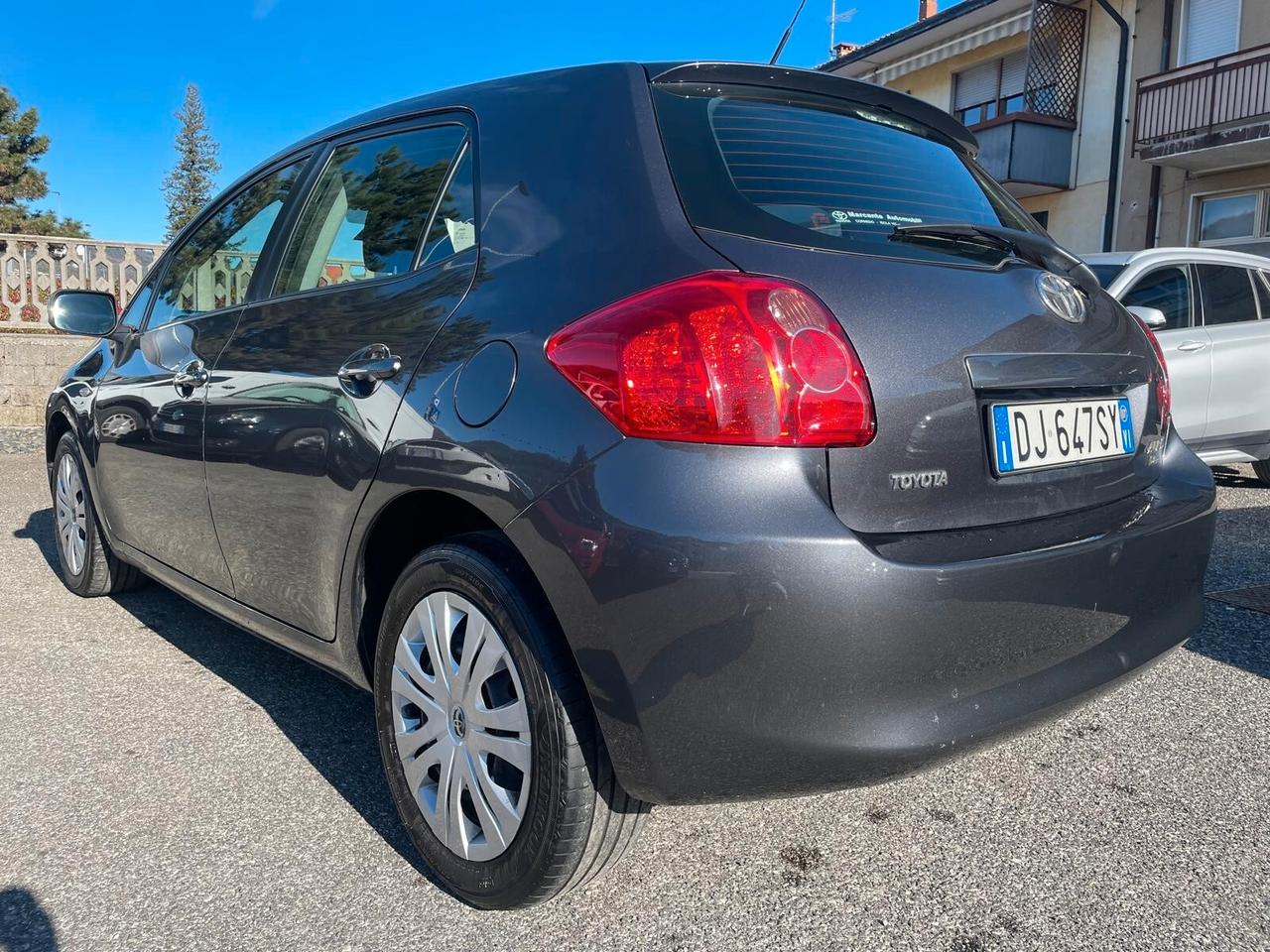 TOYOTA AURIS 1.4 D-4D 90 CV – UNICO PROPRIETARIO – TAGLIANDI TOYOTA
