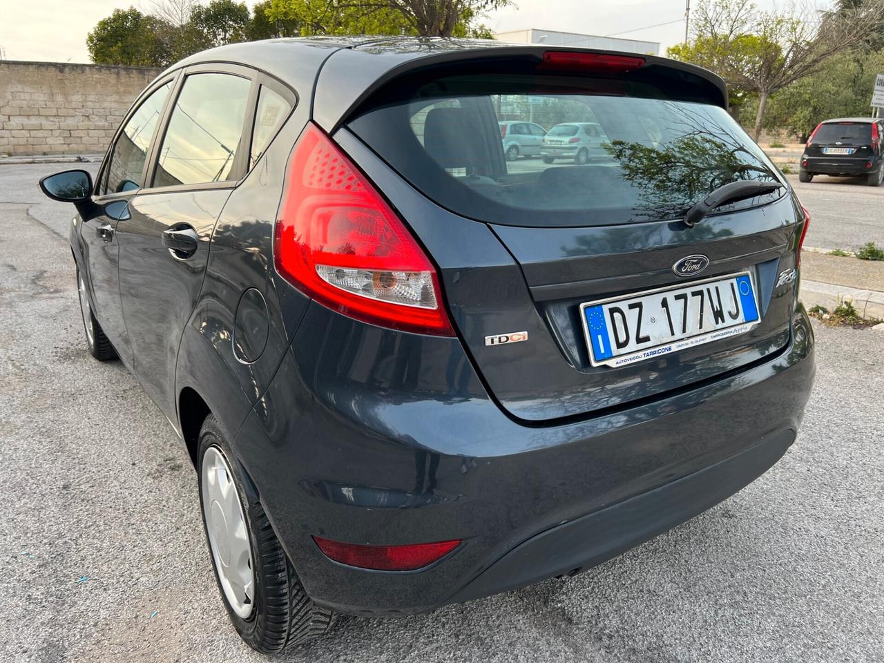 Ford Fiesta 1.4 TDCi 5p. Titanium