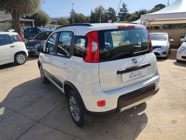 Fiat Panda 1.3 mjet 75 cv 4x4 - Neopatentati