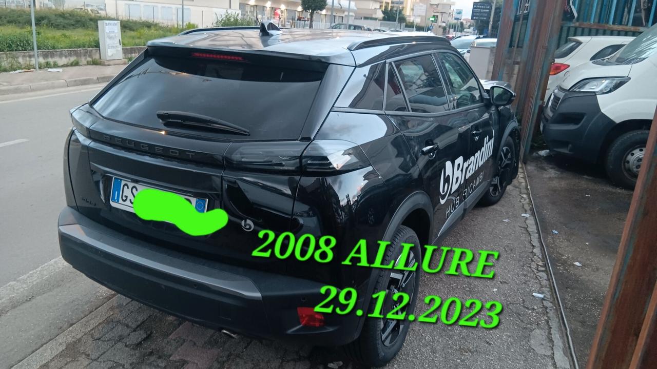 Peugeot 2008 ALLURE INCIDENTATA SINISTRATA MONDIALCARS 12.023