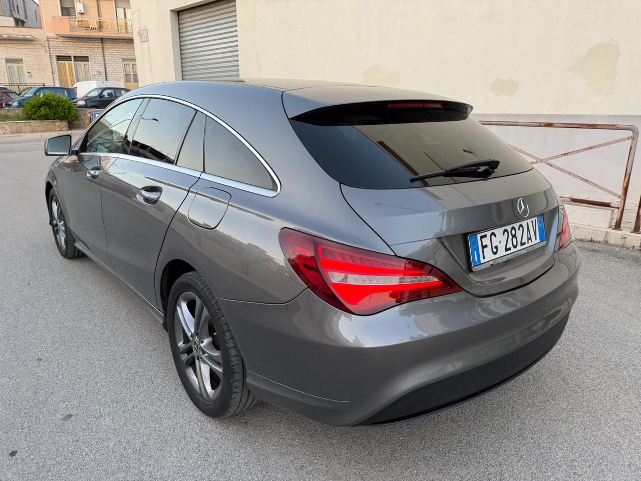 Mercedes-benz CLA 180 d Premium UNICO PROPRIETARIO