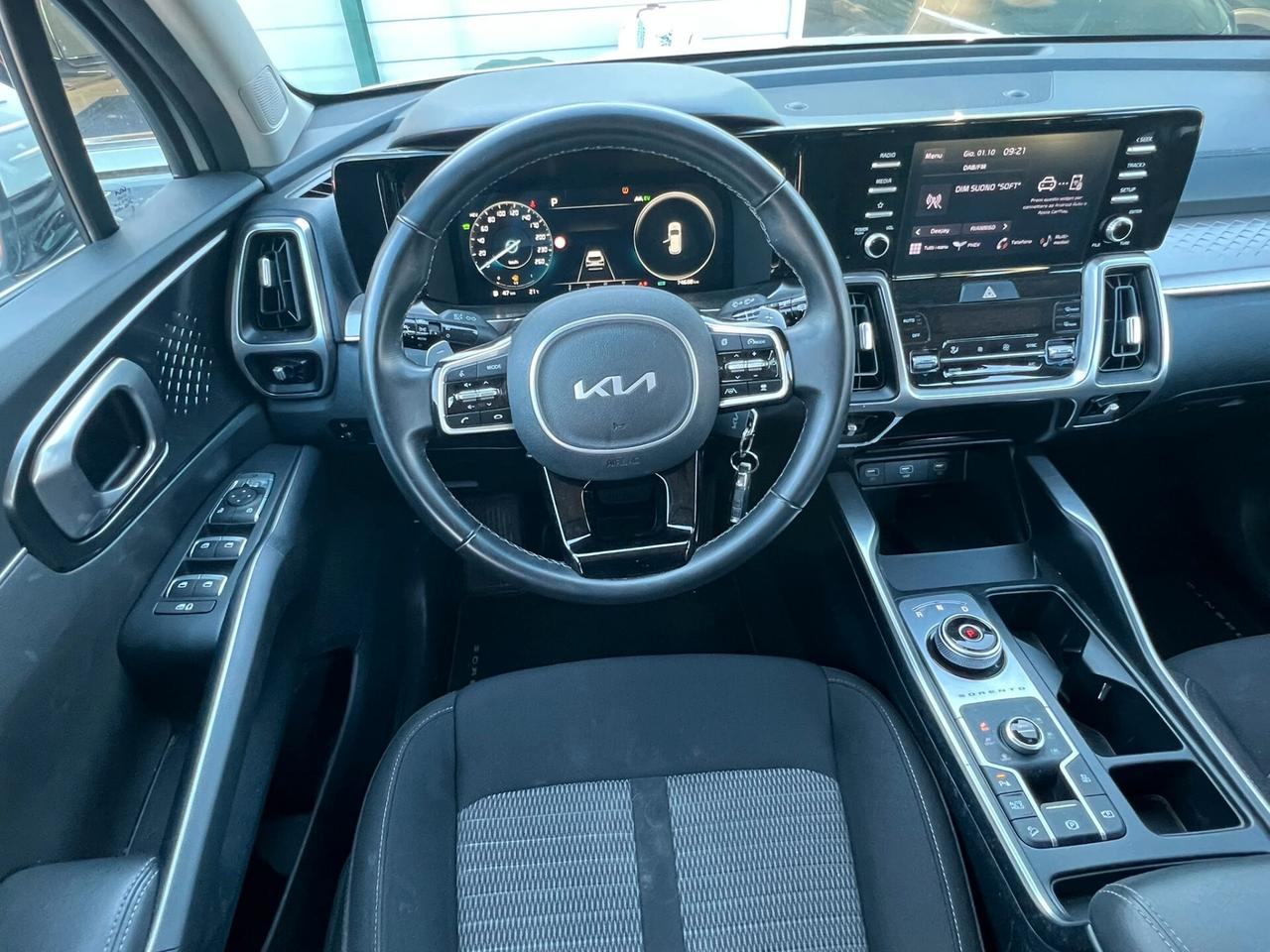 Kia Sorento 1.6 T-GDi PHEV AT6 4WD Business