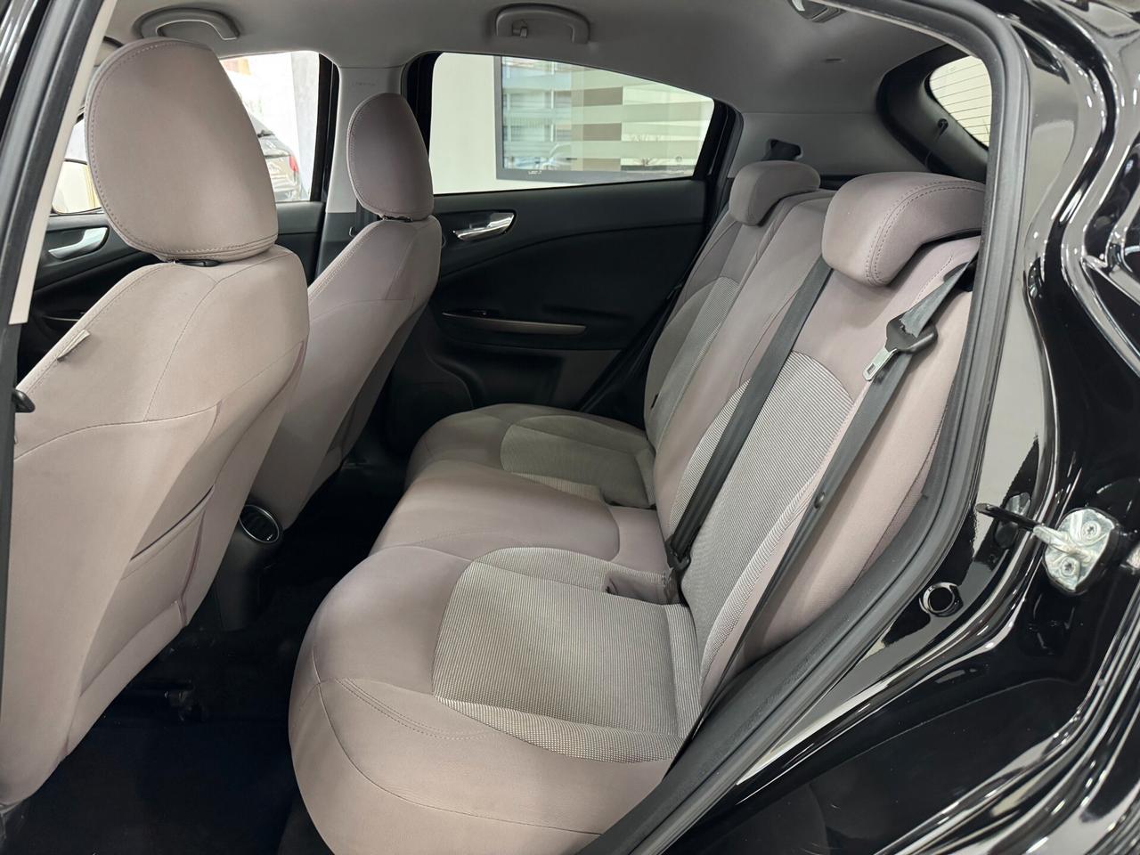 Alfa Romeo Giulietta 1.6 JTDm-2 105 CV Distinctive