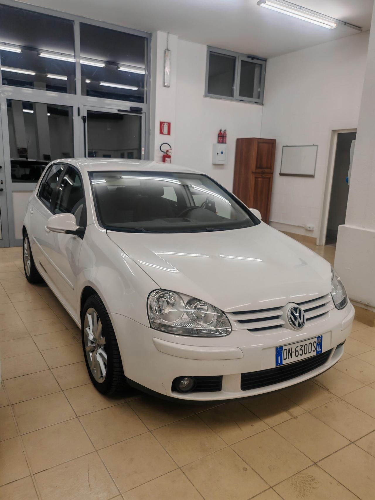 Volkswagen Golf 1.9 TDI DPF 5p. 5m. Comfortline