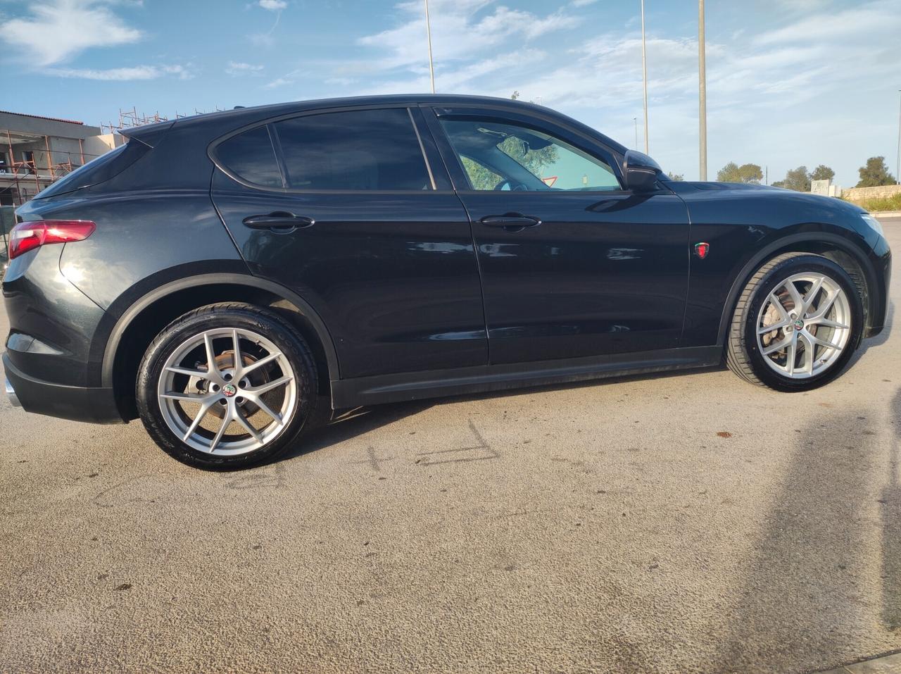 Alfa Romeo Stelvio 2.2 Turbodiesel 150 CV AT8 RWD Super