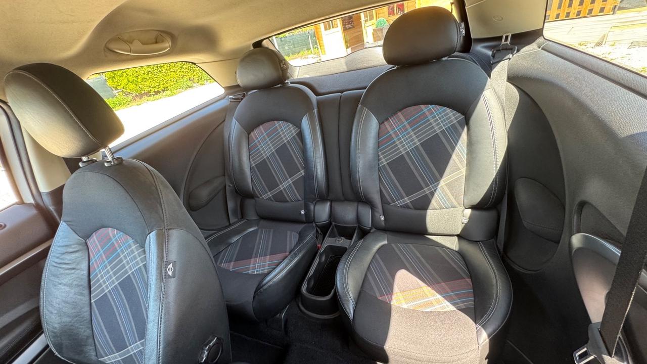 Mini Cooper SD Paceman Mini 2.0 Cooper SD Paceman ALL4