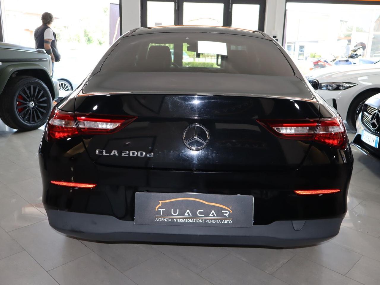 Mercedes-Benz CLA 200 Business Line CLA 200 #10989