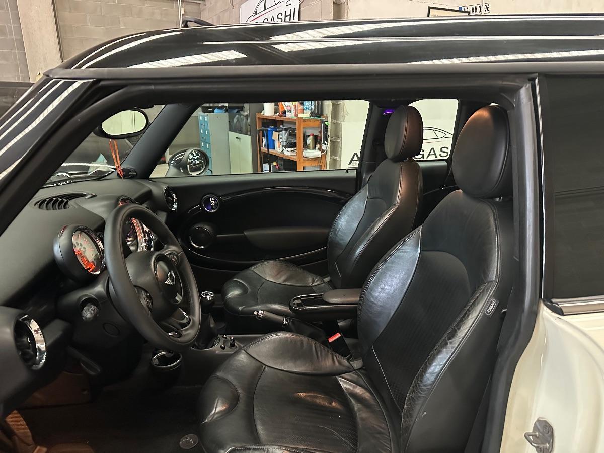 MINI - Clubman - 1.6 16V Cooper D