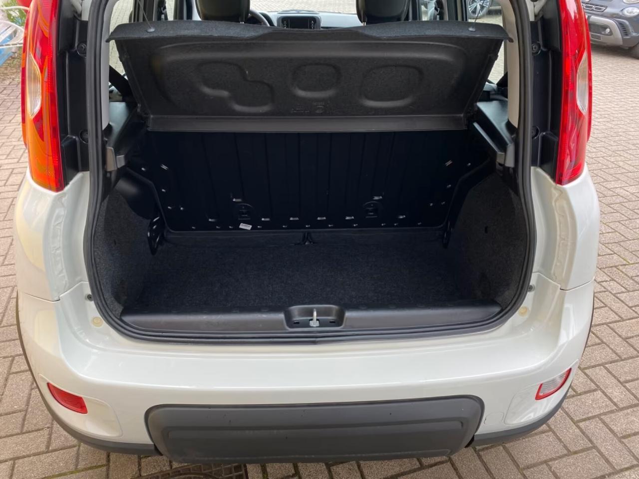 Fiat Panda 1.0 Hybrid 70cv