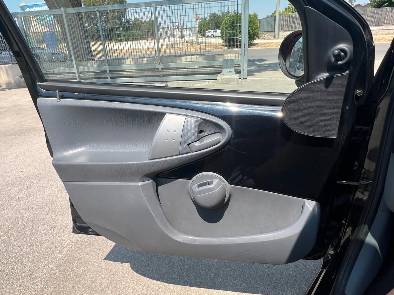 Peugeot 107 1.0 Plaisir UNICO PROPRIETARIO