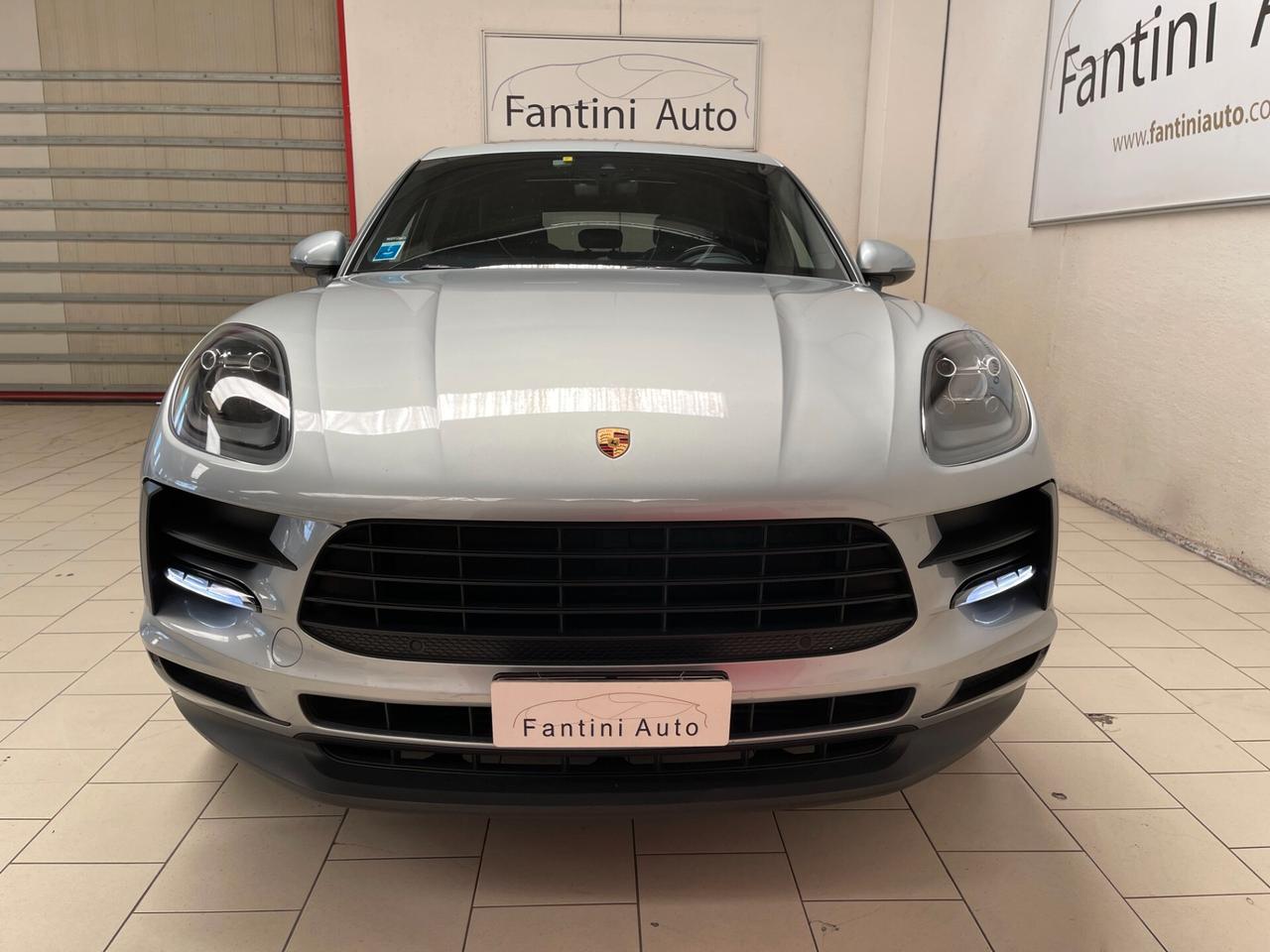 Porsche Macan 2.0 245cv pdk-LEGGI SOTTO