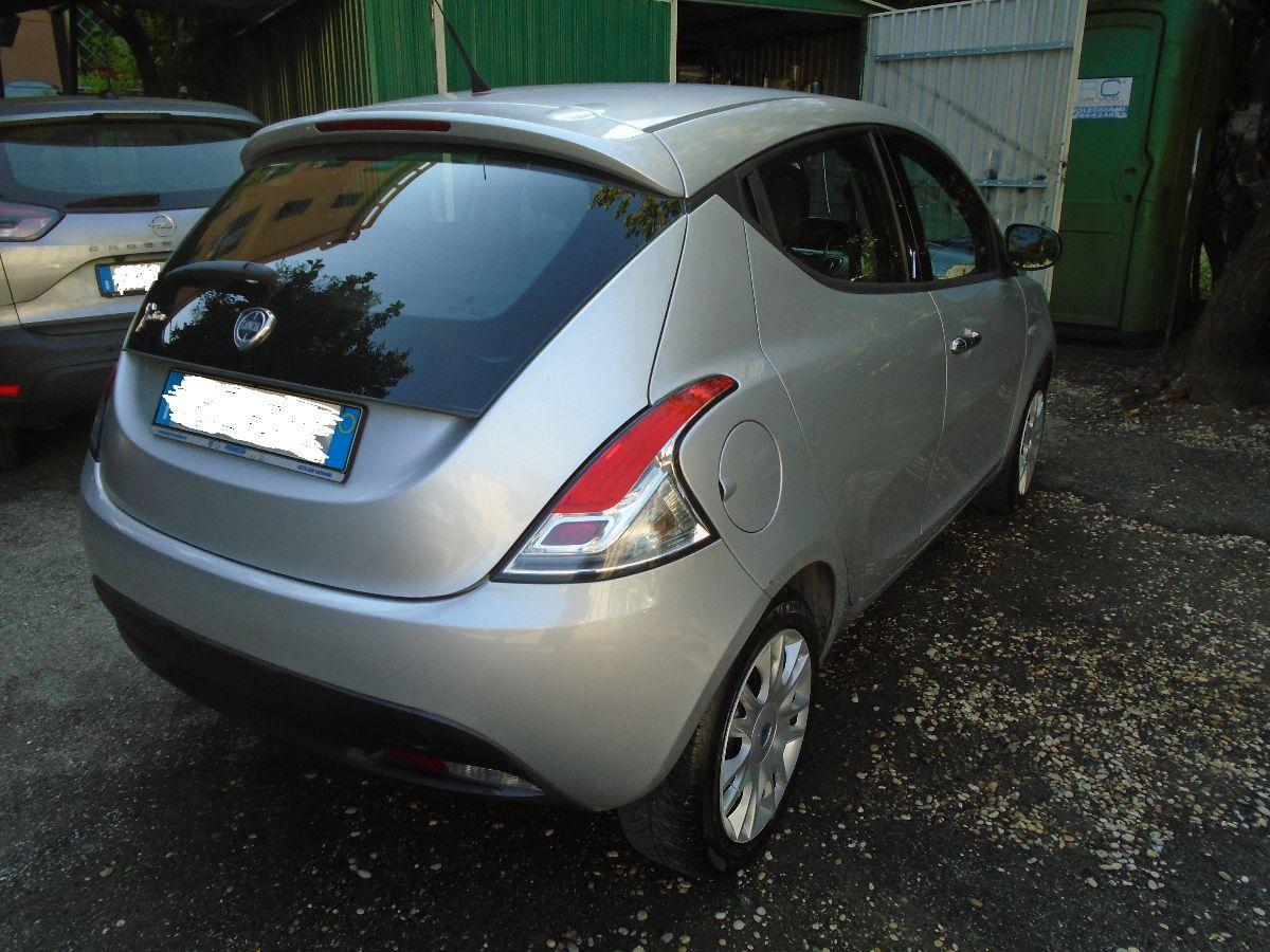 Ypsilon '12 OK NEOP. DISTRIB FATTA A 99.000 KM