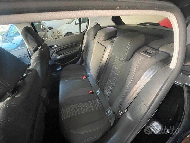 PEUGEOT 308 2 serie 308 BlueHDi 120 S&S Allure