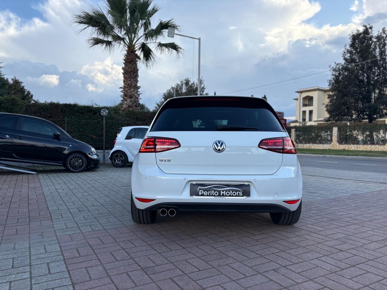 Volkswagen Golf GTD 2.0 TDI DSG 5p.