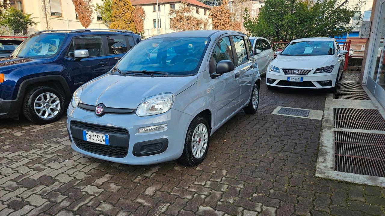 Fiat Panda 1.2 Easy 69cv 5 POSTI 51.000 KM!!!