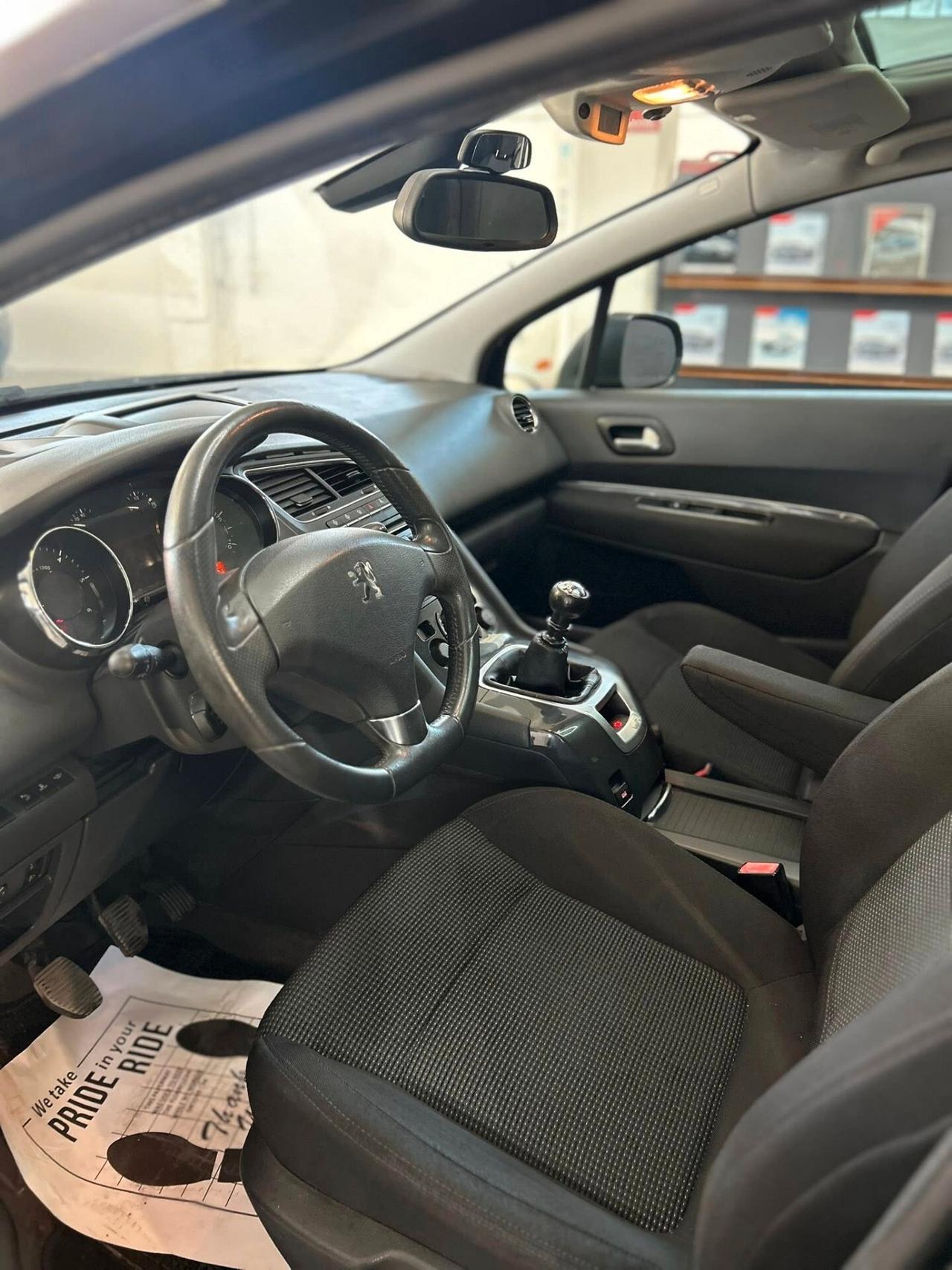 Peugeot 5008 2.0 HDi 150CV 7POSTI DISTR NUOVA-2011