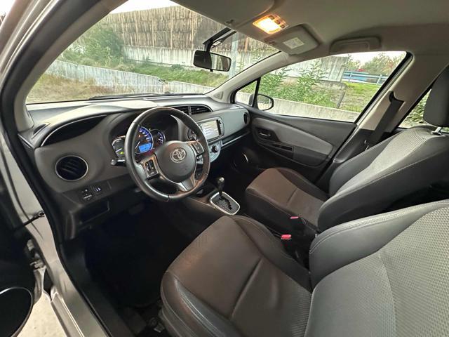 TOYOTA Yaris 1.5 Hybrid 5 porte Active AUTOMATICA PER NEOPATENT