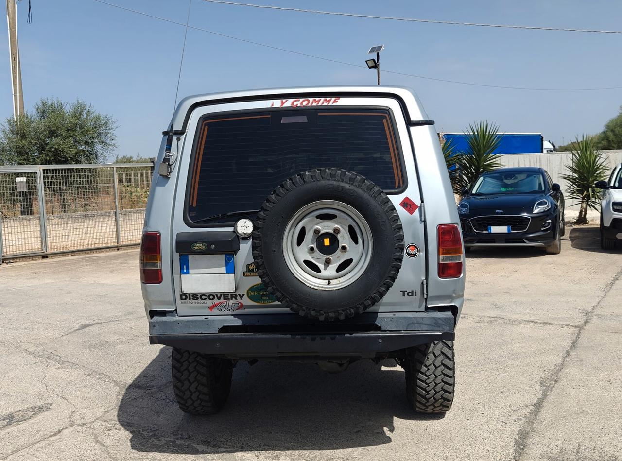 Land Rover Discovery 2.5 Tdi modello 300