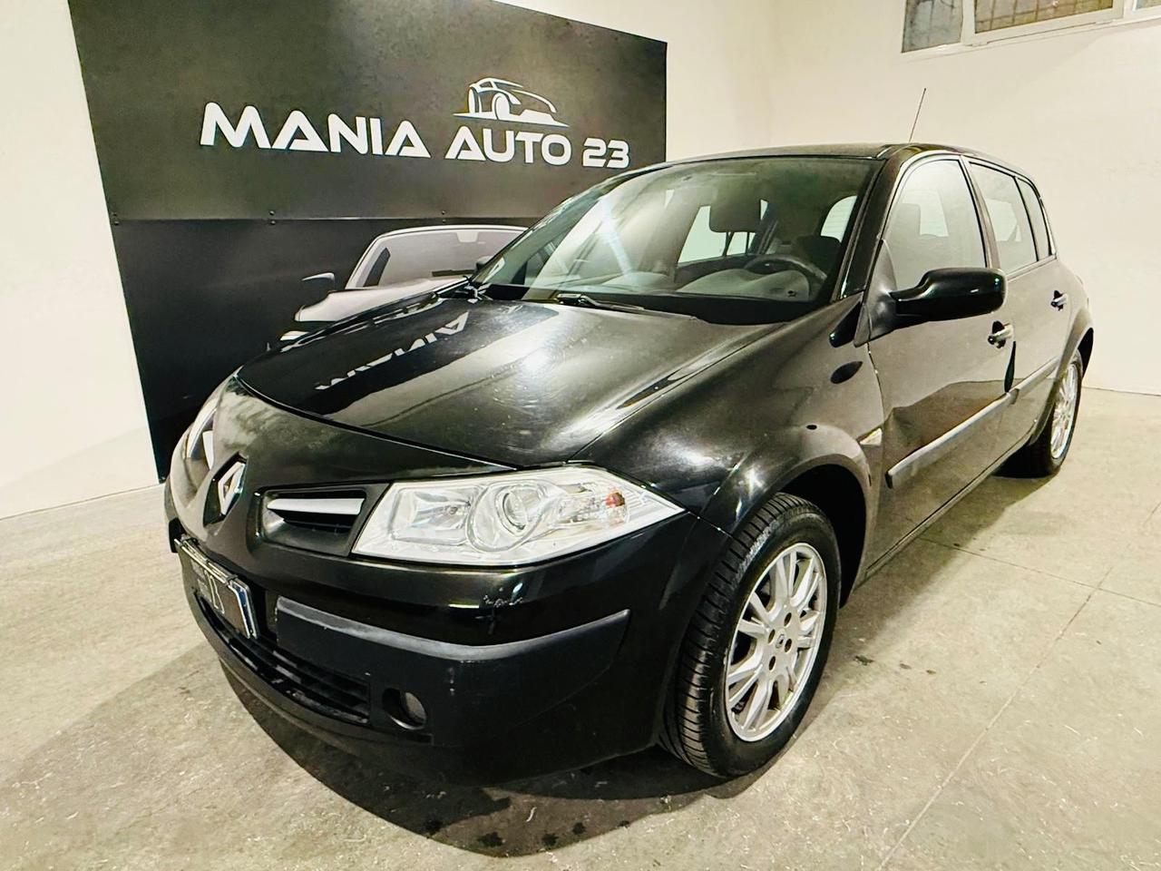 RENAULT MEGANE 1.5 DCI 110 CV*NEOPATENTATI*