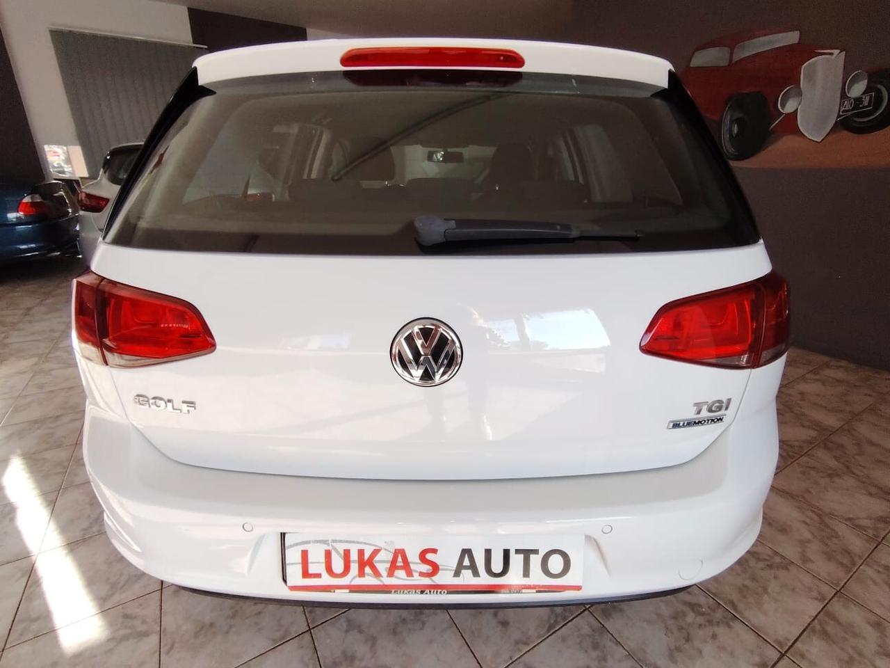 Volkswagen Golf 1.4 benzina metano