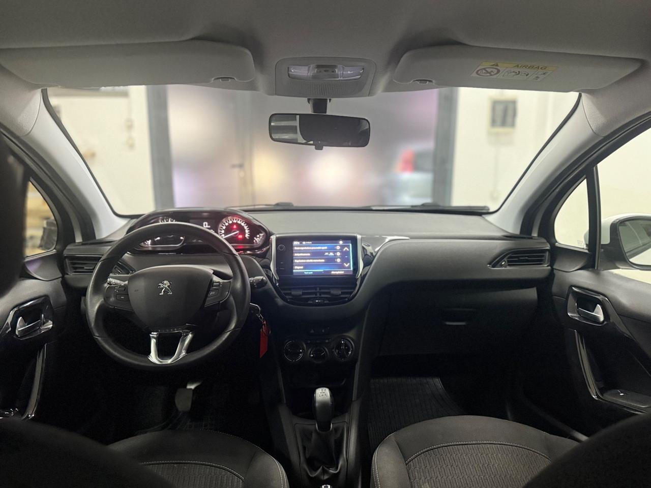 Peugeot 208 BlueHDi 75 5 porte Allure