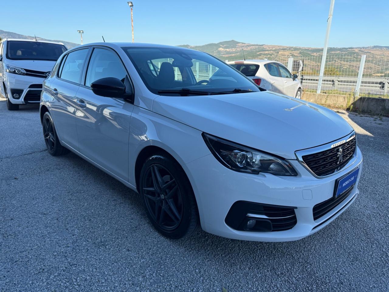 Peugeot 308 BlueHDi 130 S&S Allure