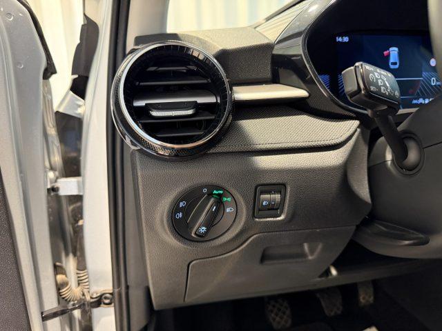 SKODA Fabia 1.0 TSI Style Black Bluetooth DAB+ Smart Link
