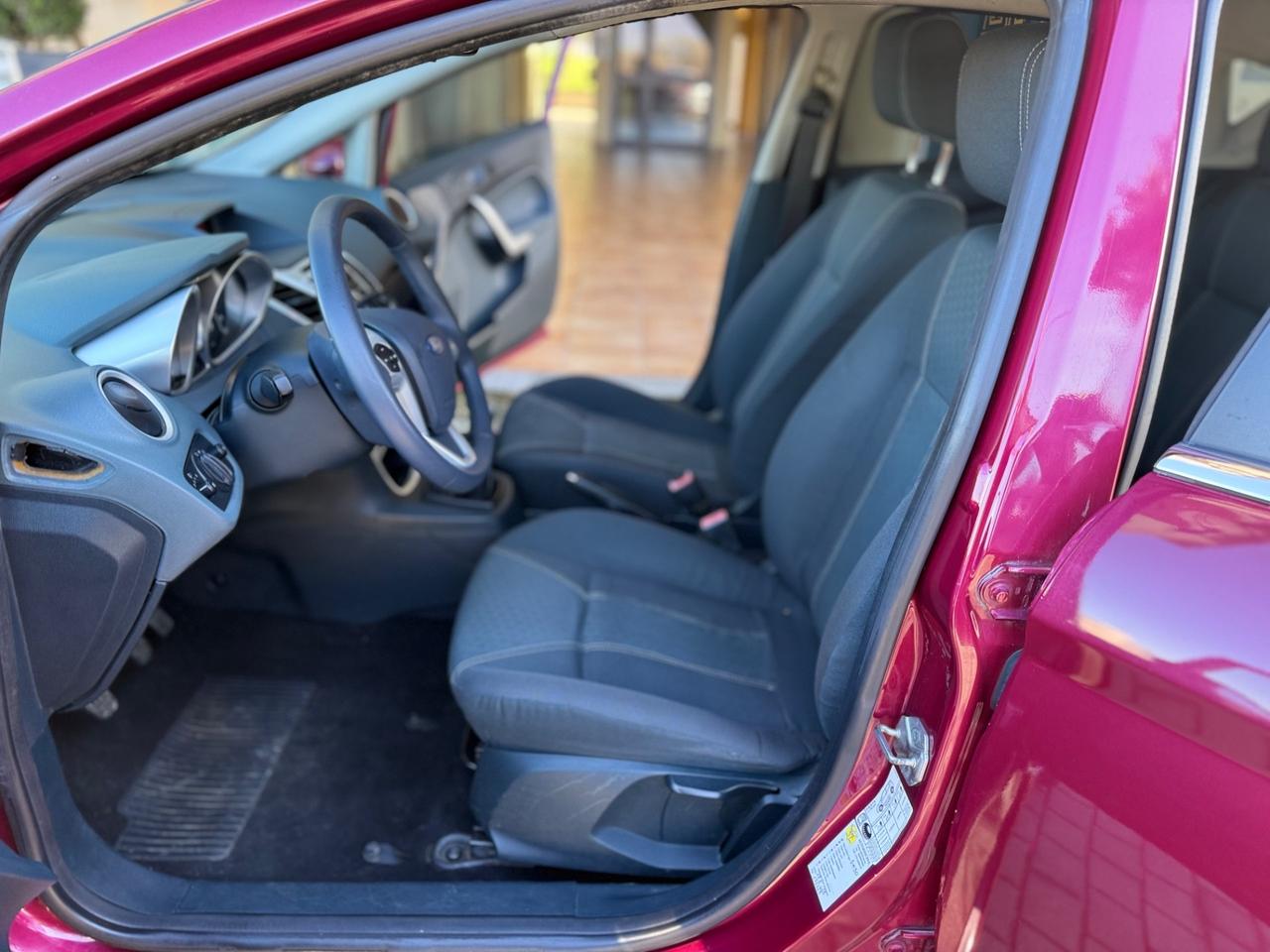 Ford Fiesta 1.4 TDCi 5p. Titanium