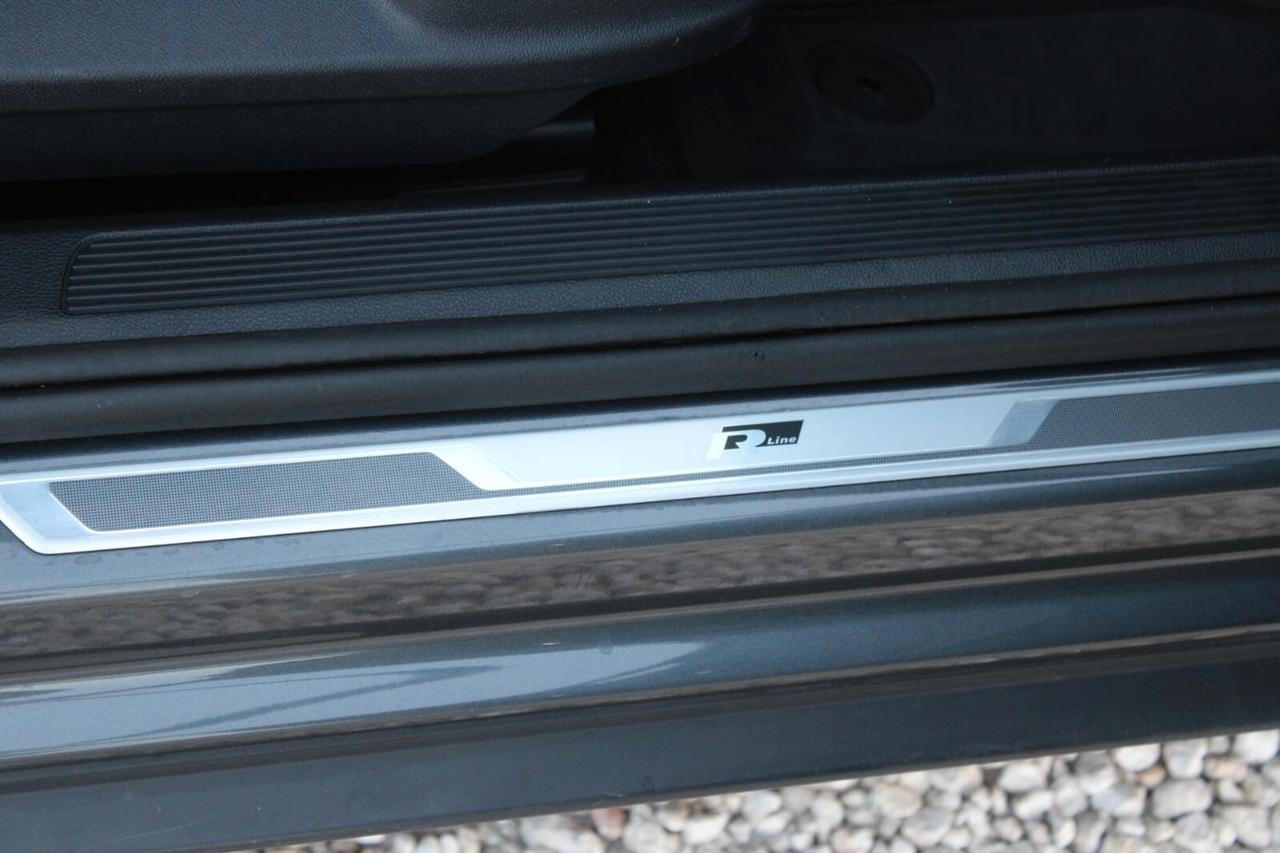 Volkswagen T-Roc Tua A SOLI 292€ al mese Anticipo Zero