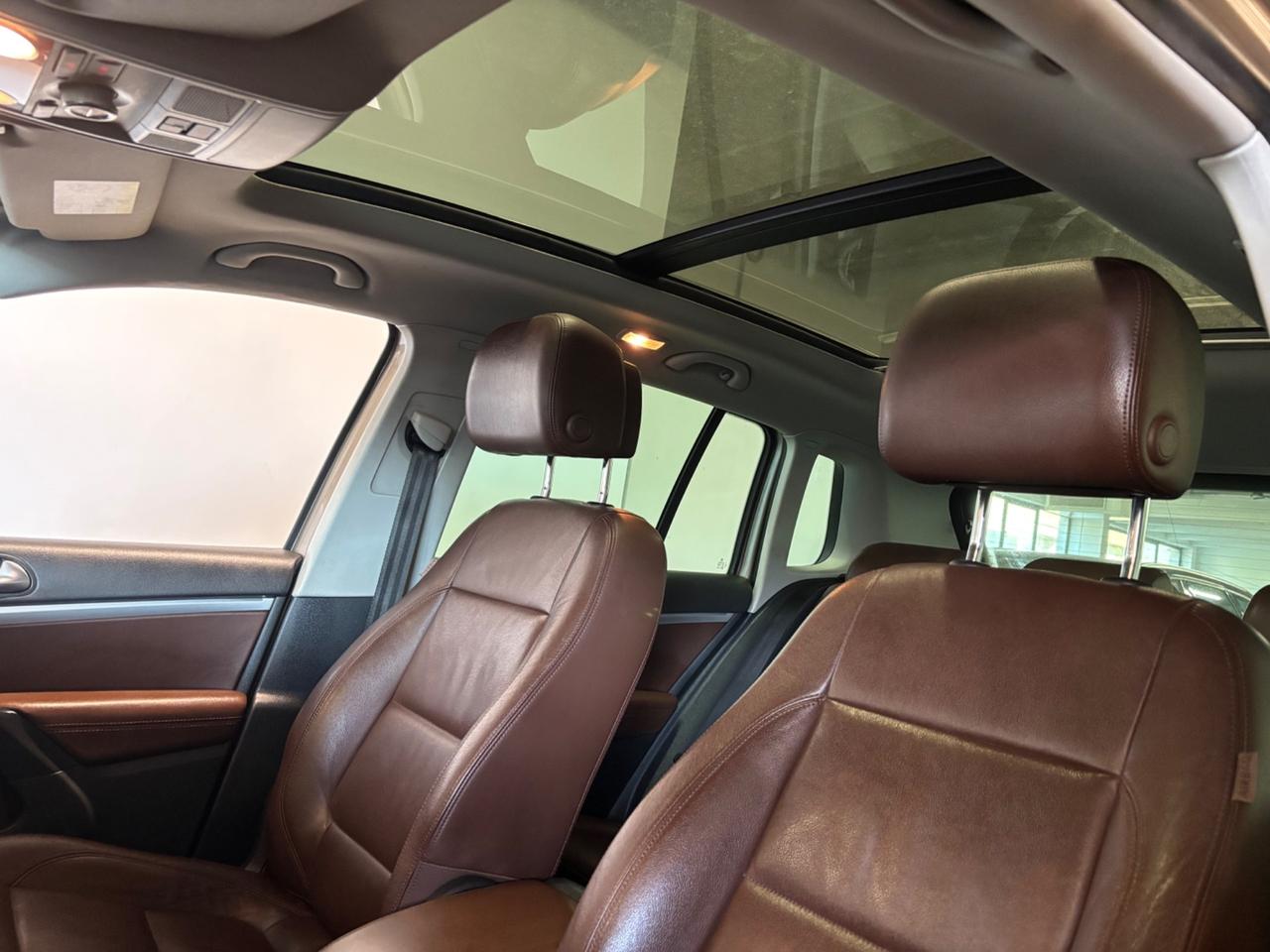 Volkswagen Tiguan 2.0 TDI AUT. FULL OPT.