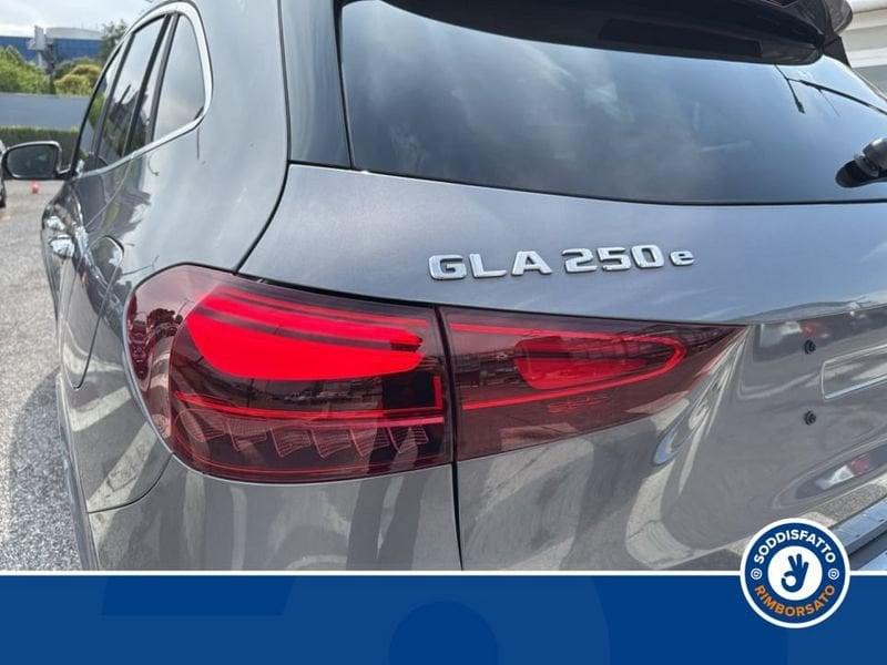 Mercedes-Benz GLA 250 E PLUG-IN HYBRID AUTOMATIC AMG line ADVANCED PLUS