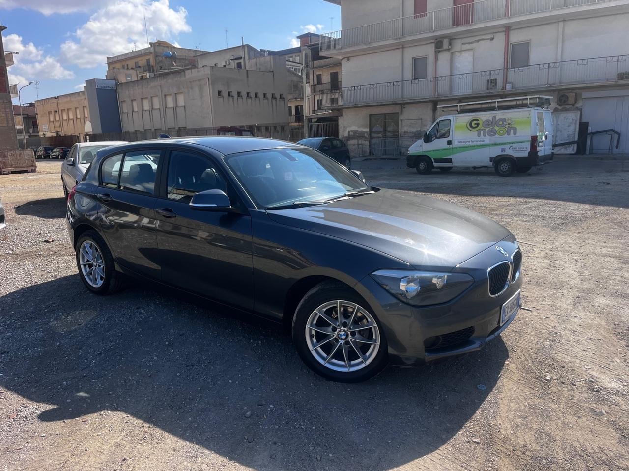 BMW 116d 115cv 2014 Manuale navigatore