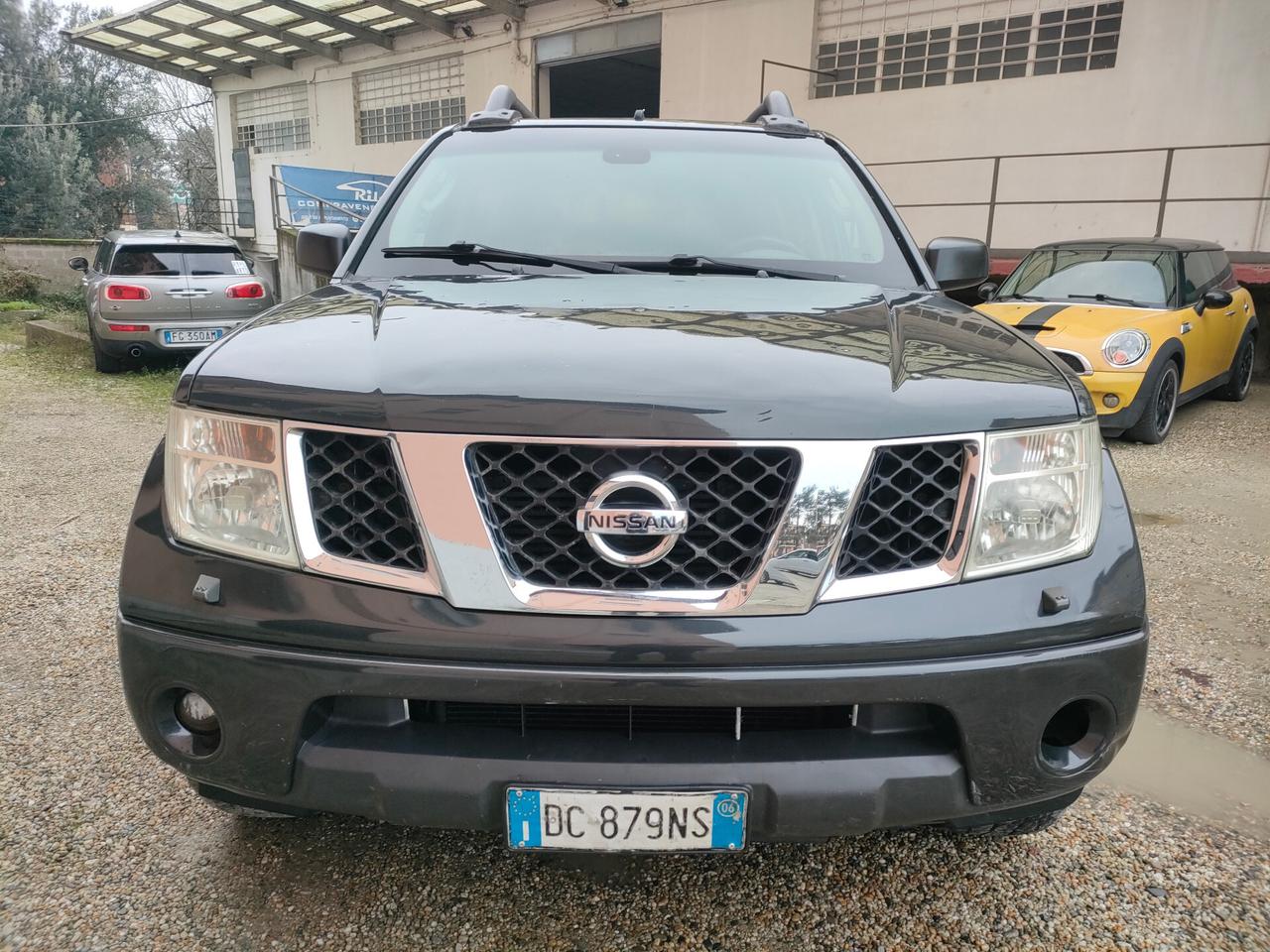 Nissan Navara 2.5 dCi 4p Double Cab LE