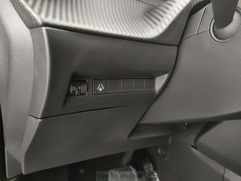 Peugeot 2008 2008 1.2 hybrid Allure 145cv e-dcs6