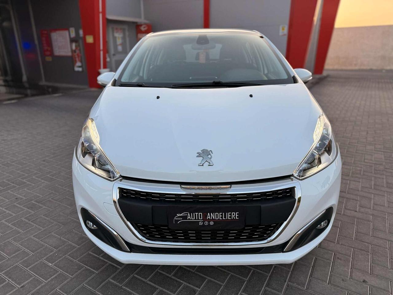 Peugeot 208 1.5 HDi 102 CV Stop&Start 5 porte Allure/OK NEOPATENTATI