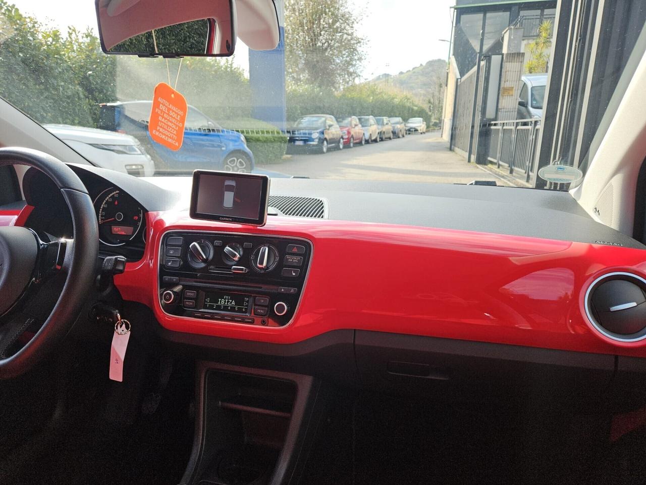 Volkswagen up! 1.0 75 CV 5p. cross up!