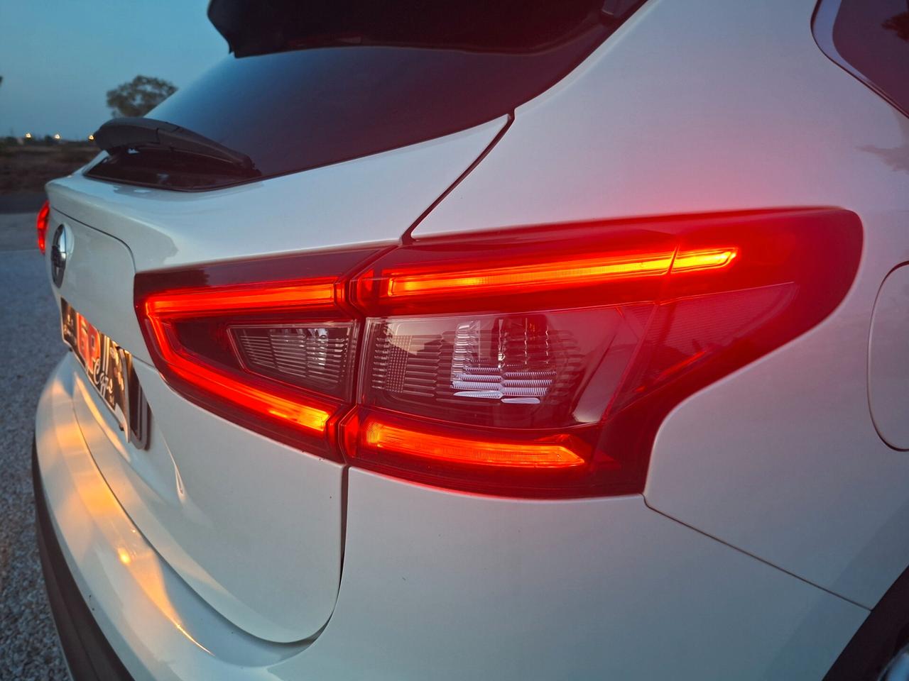 Qashqai 1.7 dCi 150cv-N-Connecta *TETTO-LED-Cam360°