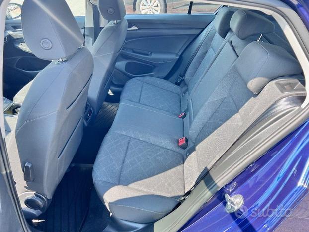VOLKSWAGEN Golf 1.0 TSI EVO Life