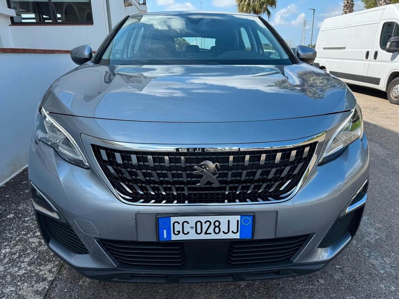 Peugeot 3008 Autocarro 5POSTI N1