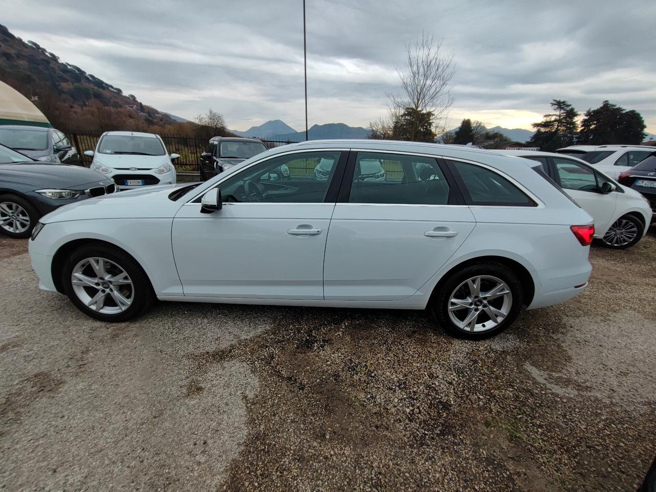 Audi A4 Avant 2.0 TDI 150 CV ultra Sport