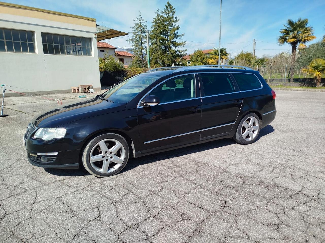 Vw Passat 2.0 TDI 170CV DSG (Accetto Permute)