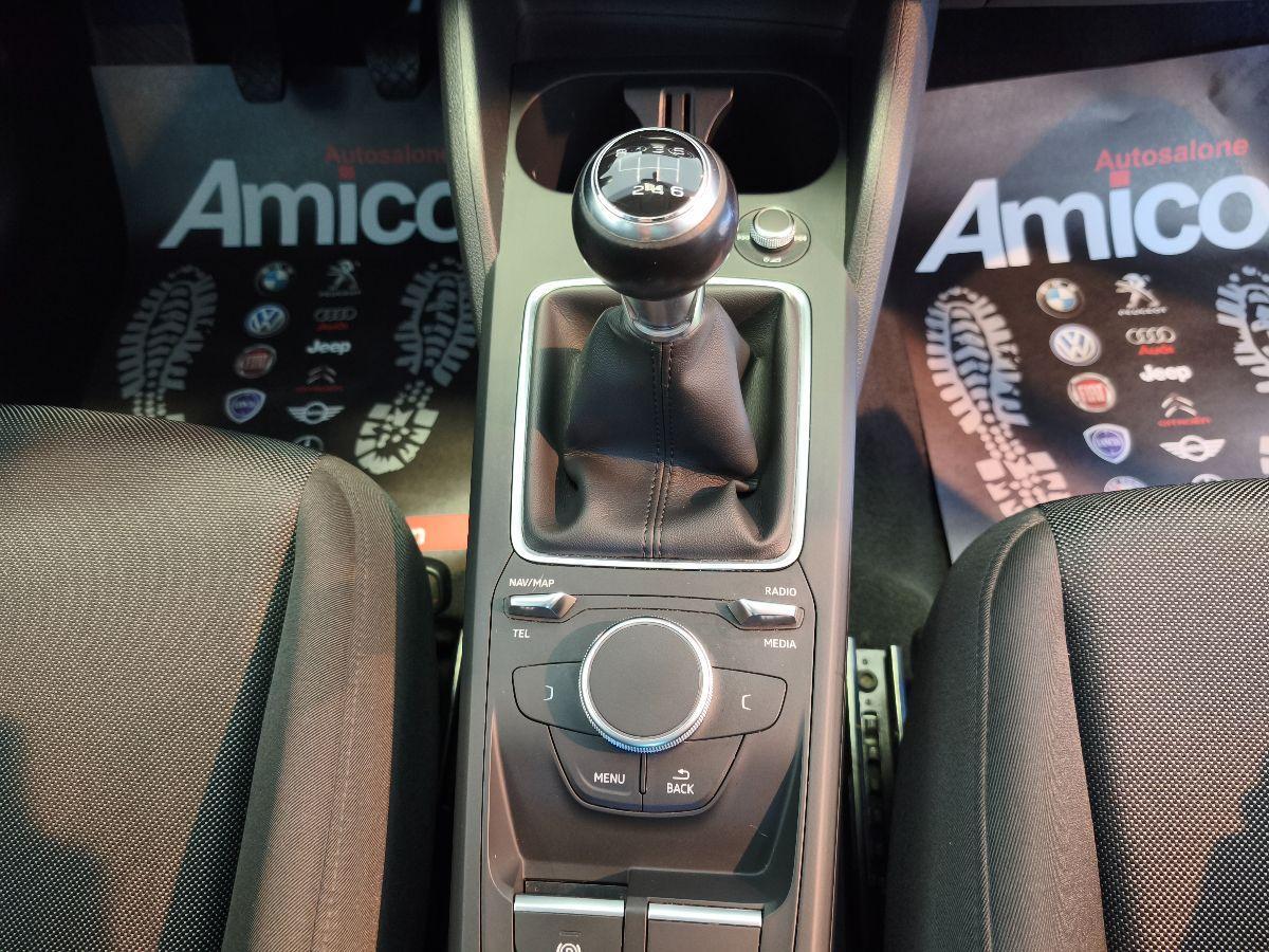 AUDI Q2 1.6 TDI 116 CV Navi