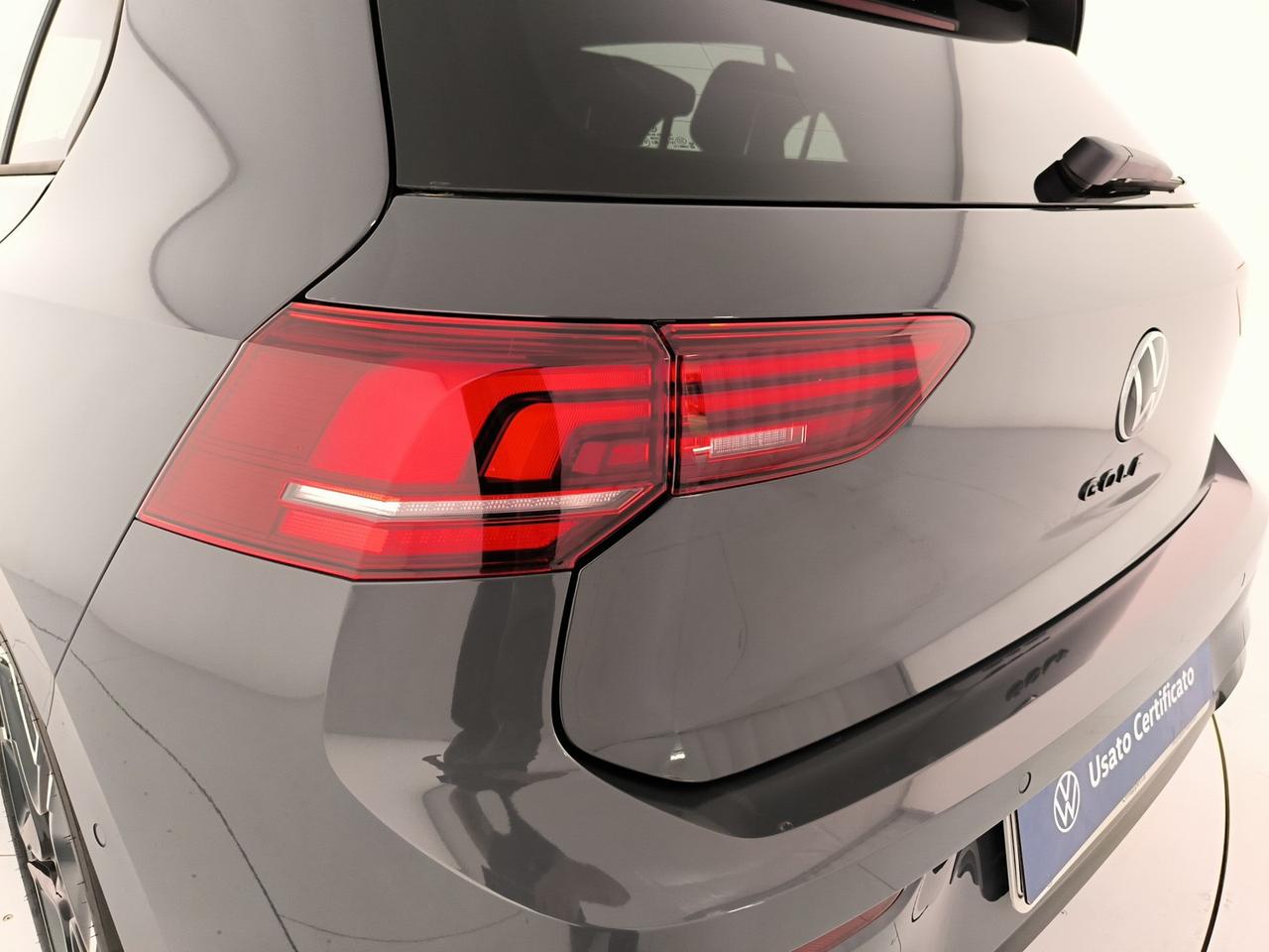 Volkswagen Golf 1.5 etsi r-line plus 115cv dsg