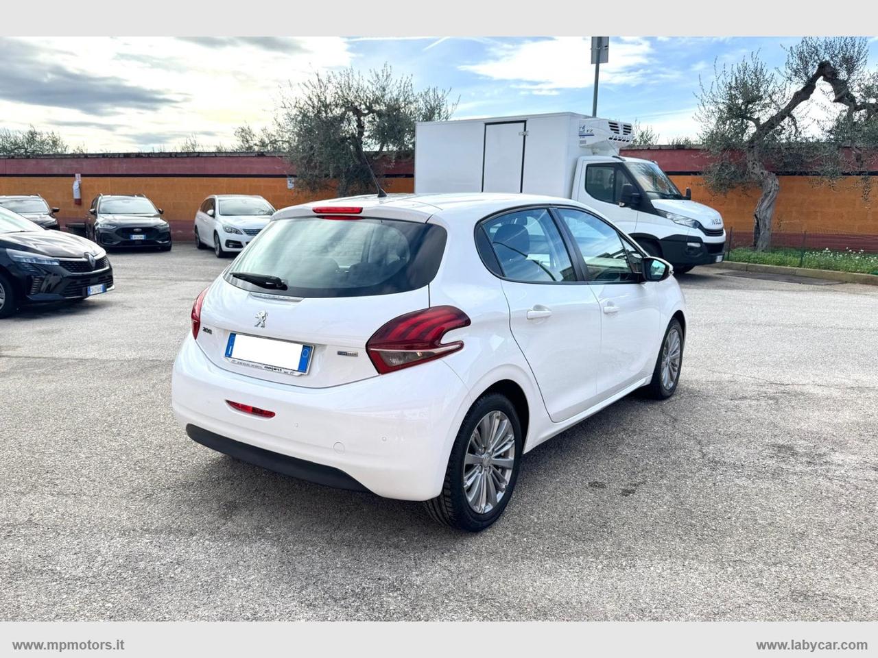 PEUGEOT 208 ALLURE 1.2 82CV 5P.