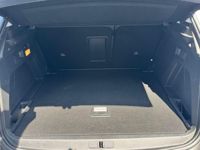 PEUGEOT - 3008 - BlueHDi 130 EAT8 S&S Allure