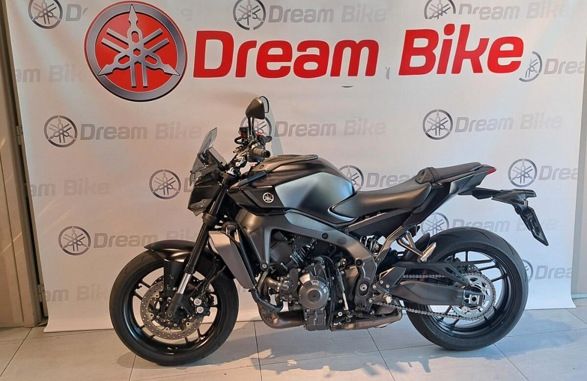 Yamaha MT-09