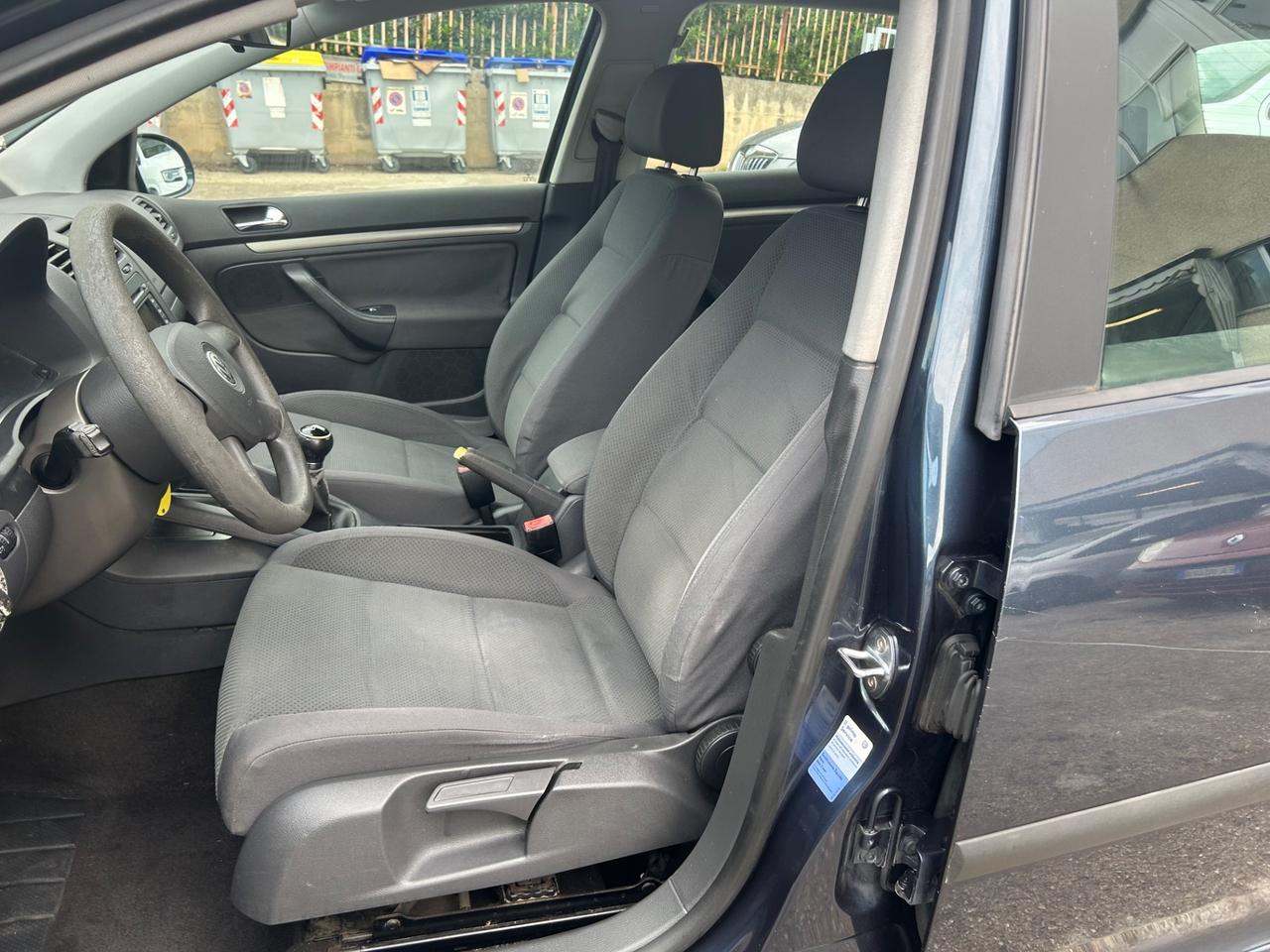 Volkswagen Golf 1.9 TDI 5p