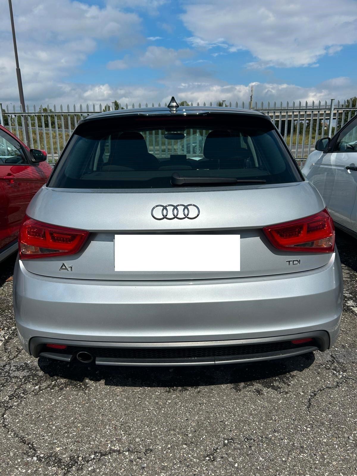 Audi A1 1.6 TDI S tronic line edition plus OK NEO PATENTATI