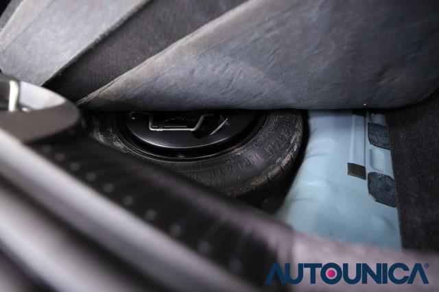 FIAT 500C 1.2 DUALOGIC AUTOMATICA LOUNGE NEOPATENTATI